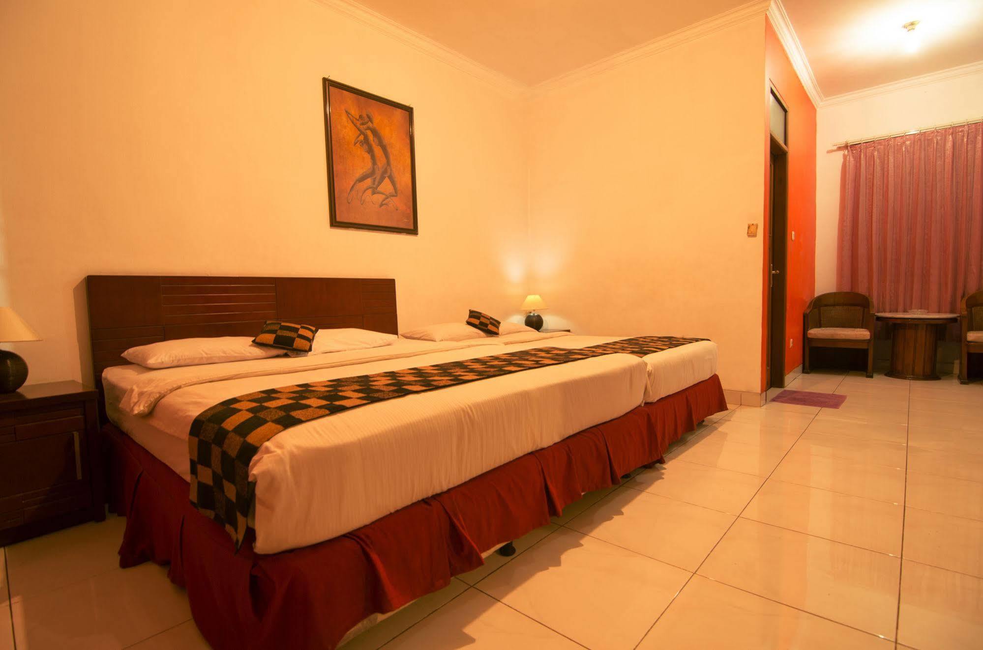 Fora Guest House Taman Lingkar Bandung Dış mekan fotoğraf